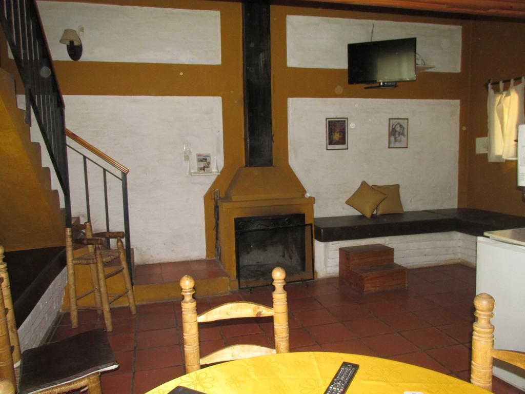 Cabanas Los Arreboles Potrerillos Bilik gambar